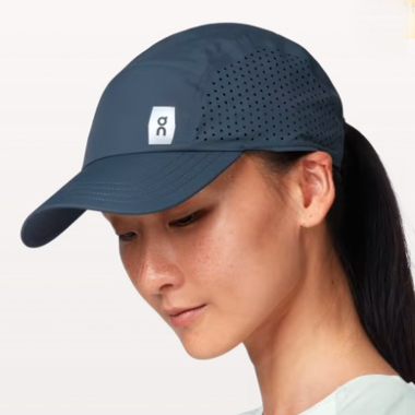 Best Running Hat - On Lightweight Cap - product photo